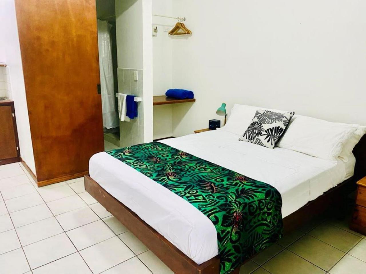 Travellers Motel Vanuatu Порт Вила Екстериор снимка